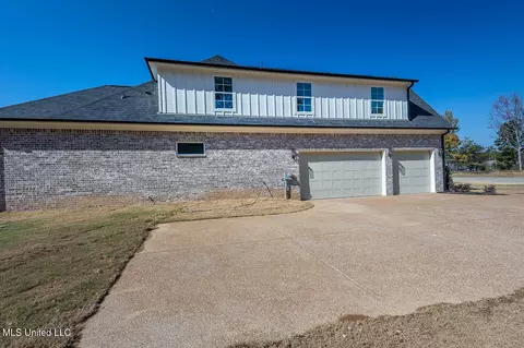 Exterior - 1487 John Thomas Cv, Hernando, MS 38632 photo 7 of 11
