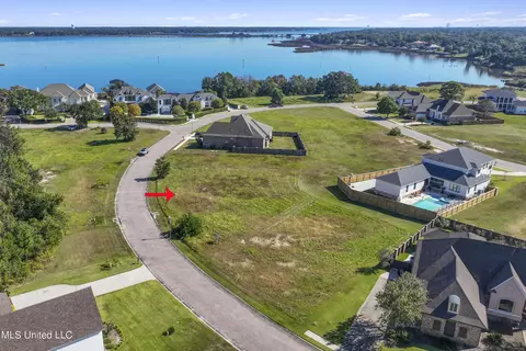 410 Goose Pointe Blvd, Biloxi, MS 39531