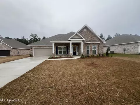 15255 Dandelion Dr, D'iberville, MS 39540