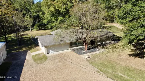 Exterior - 5214 Old Jackson Rd, Terry, MS 39170 photo 1 of 4