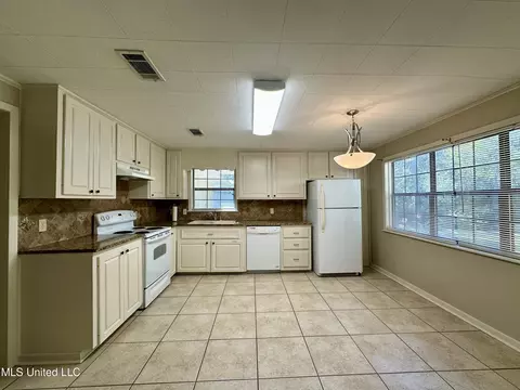 Kitchen - 5214 Old Jackson Rd, Terry, MS 39170 photo 3 of 3