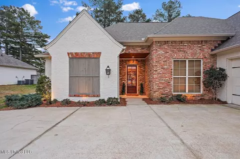 Exterior - 107 Twain Trl, Clinton, MS 39056 photo 2 of 9