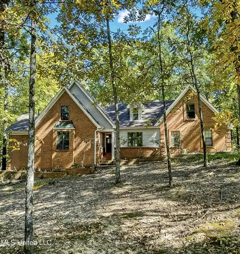 6656 Hunters Gln, Southaven, MS 38671