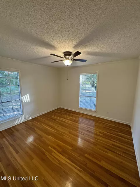 Bedroom - 4988 Starlanding Rd, Nesbit, MS 38651 photo 1 of 3