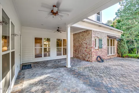 Exterior - 714 S Chickasaw Dr, Flowood, MS 39232 photo 9 of 20