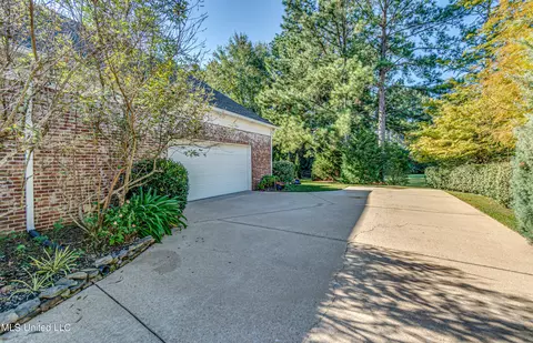 Exterior - 714 S Chickasaw Dr, Flowood, MS 39232 photo 20 of 20