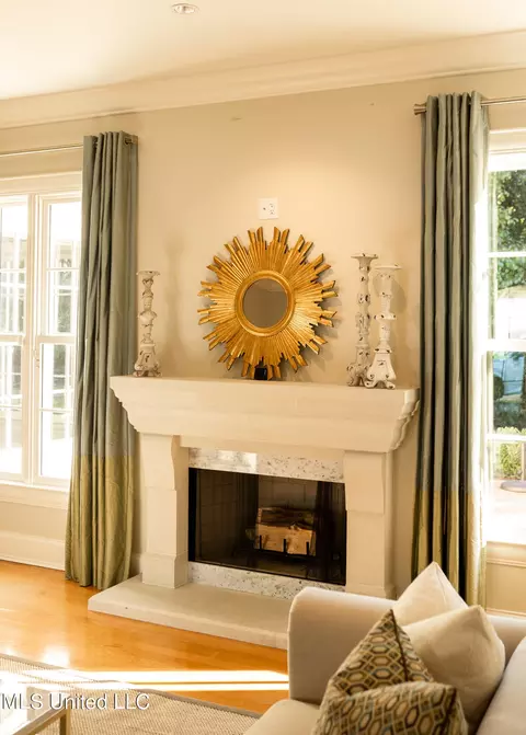 Living - 131 Royal Lytham, Jackson, MS 39211 photo 2 of 6