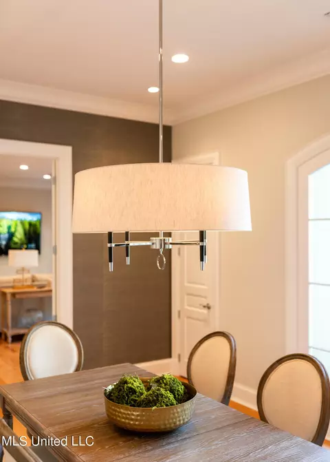 Dining - 131 Royal Lytham, Jackson, MS 39211 photo 2 of 6