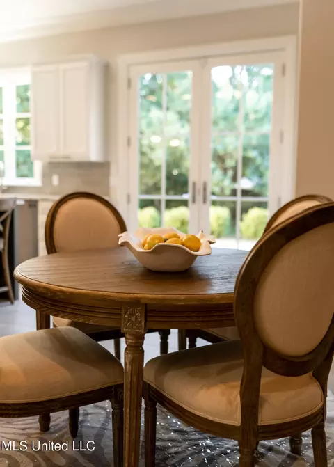 Dining - 131 Royal Lytham, Jackson, MS 39211 photo 6 of 6