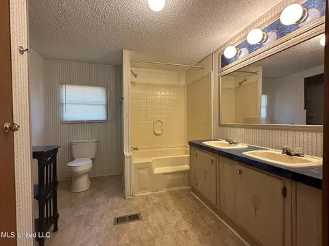 523 Walker Ln, Raymond, MS 39154 photo 16