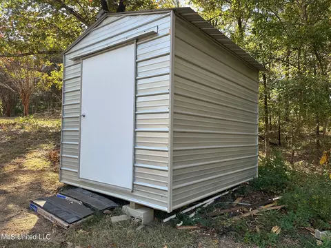 523 Walker Ln, Raymond, MS 39154 photo 5