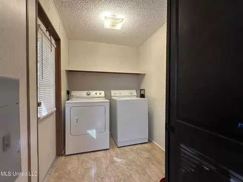523 Walker Ln, Raymond, MS 39154 photo 13