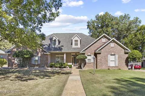 105 Trace Ridge Dr, Clinton, MS 39056