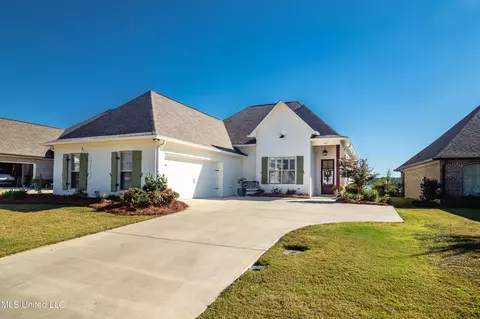 149 Shore View Drive Dr, Madison, MS 39110