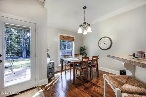 338 Austin Cir, Brandon, MS 39047 photo 9