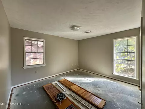 501 Crestview Dr, Clinton, MS 39056 photo 10