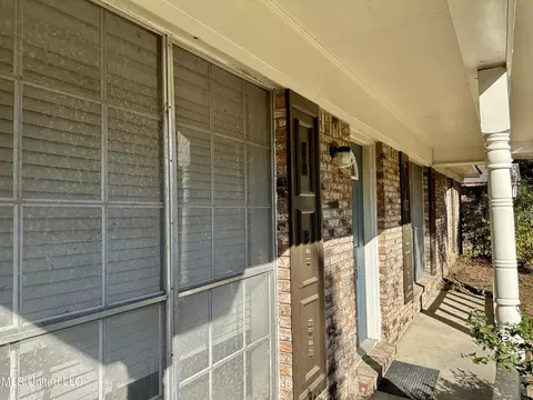 501 Crestview Dr, Clinton, MS 39056 photo 17