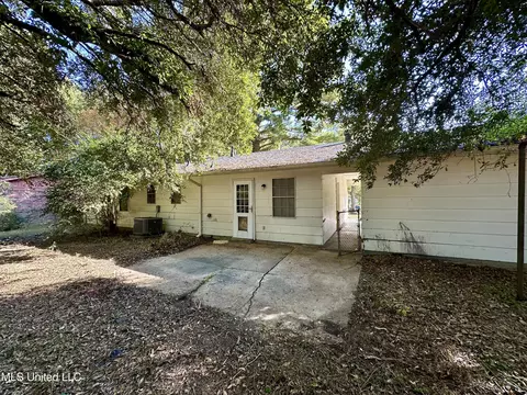 501 Crestview Dr, Clinton, MS 39056 photo 16