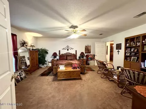 Bedroom - 148 Kemp Rd, Magee, MS 39111 photo 1 of 6