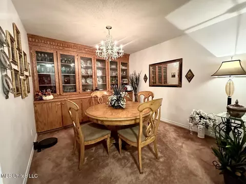 Dining - 148 Kemp Rd, Magee, MS 39111 photo 2 of 2