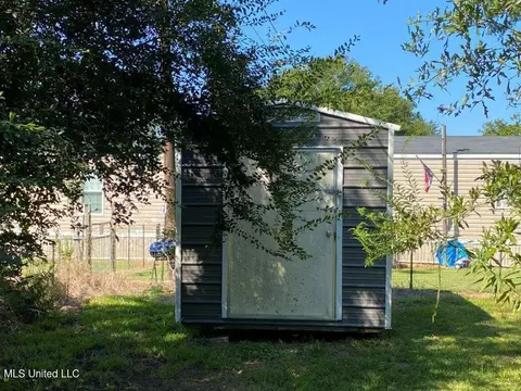 Other - 808 NE Boling St, Magee, MS 39111 photo 2 of 8