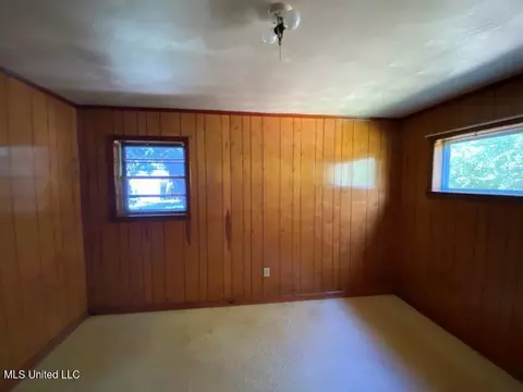 Bedroom - 808 NE Boling St, Magee, MS 39111 photo 3 of 3