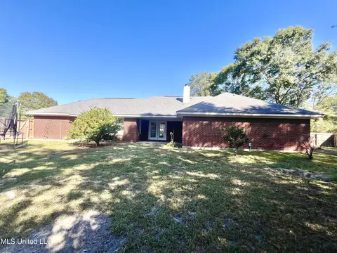 Exterior - 9430 Dunn Rd, Moss Point, MS 39562 photo 1 of 12
