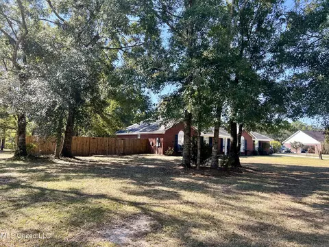 Exterior - 9430 Dunn Rd, Moss Point, MS 39562 photo 8 of 12