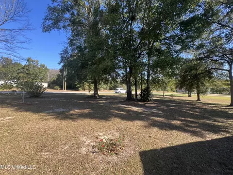 Exterior - 9430 Dunn Rd, Moss Point, MS 39562 photo 11 of 12