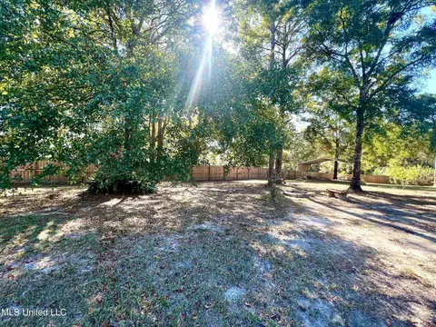 Exterior - 9430 Dunn Rd, Moss Point, MS 39562 photo 4 of 12