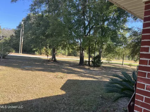Exterior - 9430 Dunn Rd, Moss Point, MS 39562 photo 6 of 12