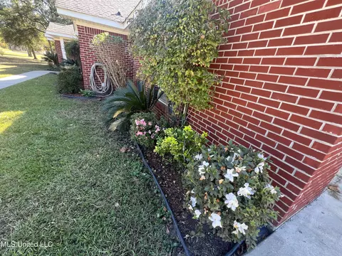 Exterior - 9430 Dunn Rd, Moss Point, MS 39562 photo 12 of 12
