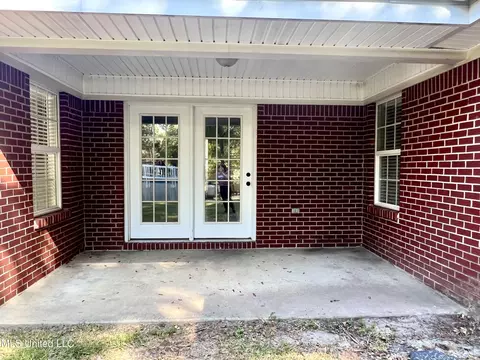 Exterior - 9430 Dunn Rd, Moss Point, MS 39562 photo 2 of 12