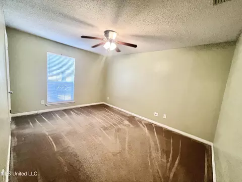 Bedroom - 9430 Dunn Rd, Moss Point, MS 39562 photo 5 of 6