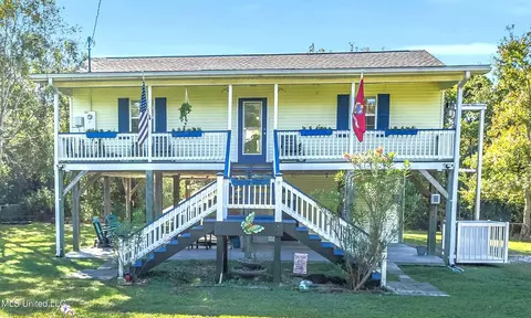 6265 S Railroad Ave, Bay Saint Louis, MS 39520