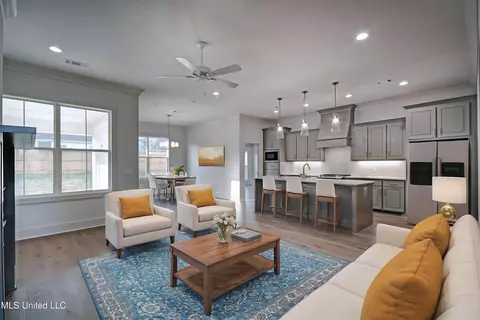 120 Springs Xing, Madison, MS 39110 photo 5