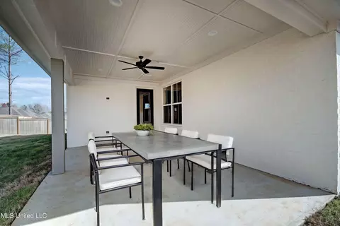 120 Springs Xing, Madison, MS 39110 photo 4