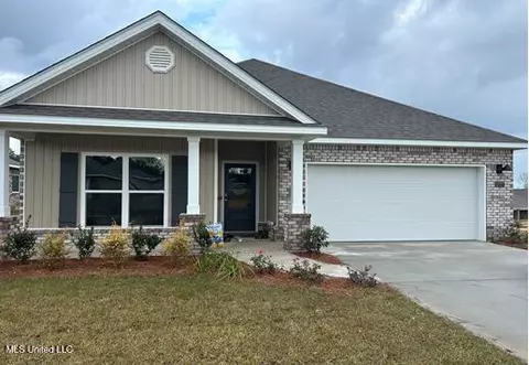 17777 Kelso Dr, D'iberville, MS 39540