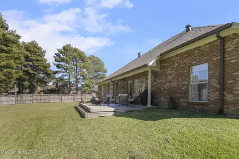 Exterior - 107 Brierfield Dr, Madison, MS 39110 photo 5 of 7