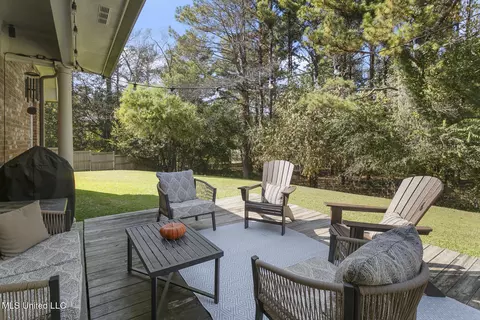 Exterior - 107 Brierfield Dr, Madison, MS 39110 photo 4 of 7