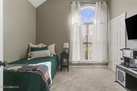 Bedroom - 107 Brierfield Dr, Madison, MS 39110 photo 4 of 5