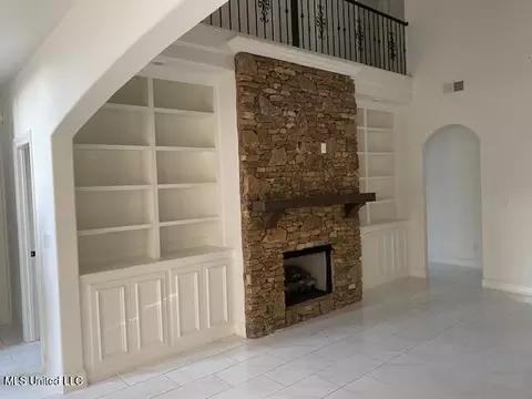 4156 Charleston Pl, Hernando, MS 38632 photo 5