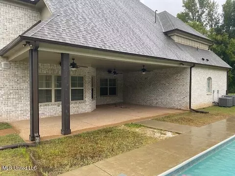 4156 Charleston Pl, Hernando, MS 38632 photo 2