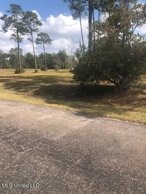 Ascot Drive, Biloxi, MS 39532 photo 10