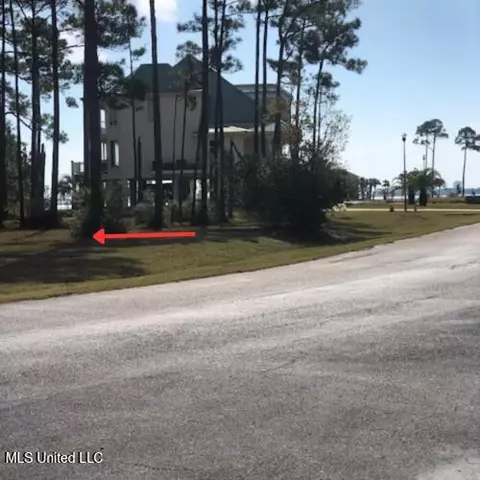 Ascot Drive, Biloxi, MS 39532 photo 11