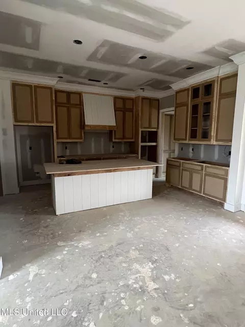 Kitchen - 260 Bronson Bnd, Flowood, MS 39232 photo 1 of 1