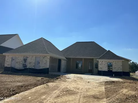 258 Bronson Bnd, Flowood, MS 39232