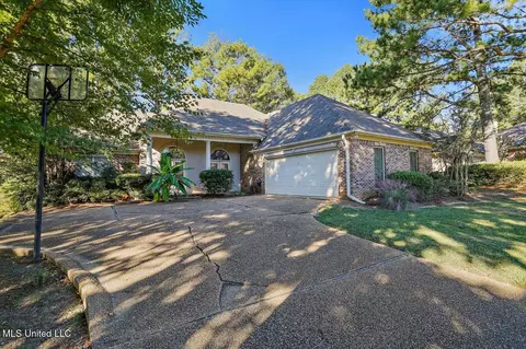 115 Greenridge Dr, Madison, MS 39110 photo 2