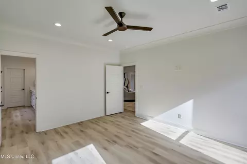 Bedroom - 129 Bronson Bnd, Flowood, MS 39232 photo 2 of 5
