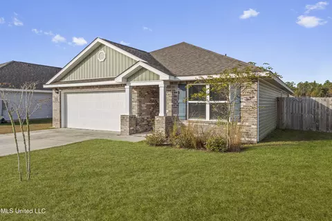 10213 Orchid Magnolia Dr, Gulfport, MS 39503